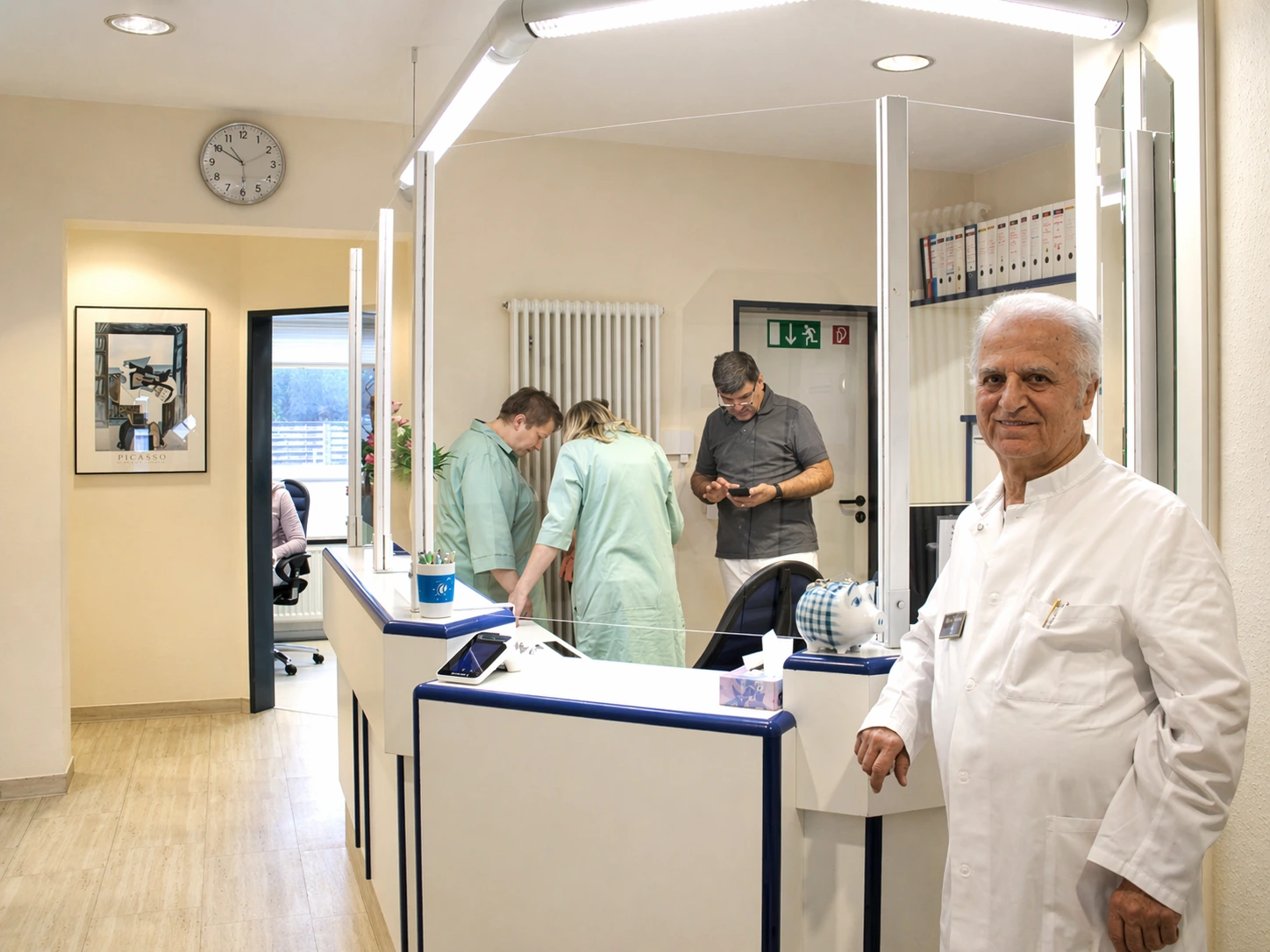 Empfangsbereich der Praxis Dr. Cheaib